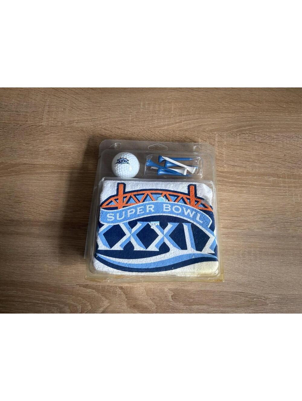 Super Bowl 39 Golf Set XXXIX Ball Tees Towel Jacksonville NFL 2005 Set